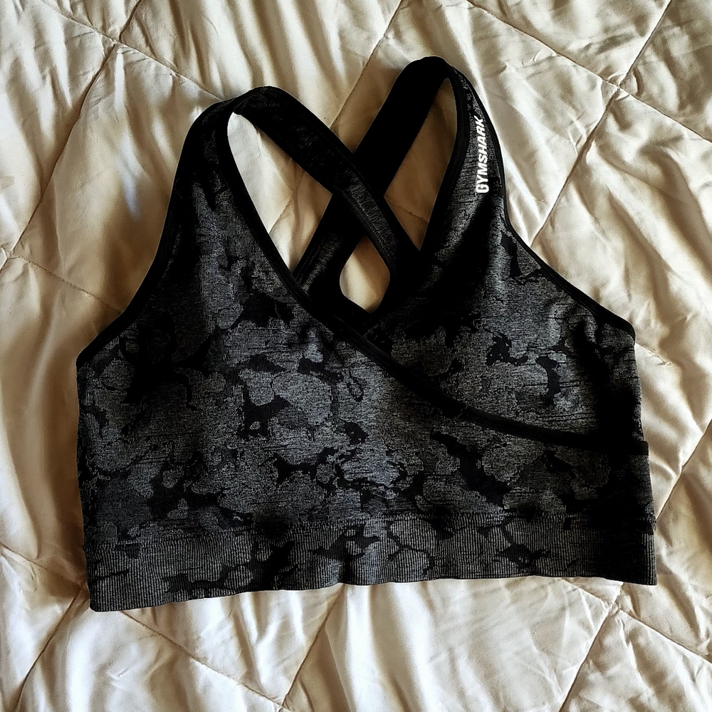 ❌️SOLD❌️Gymshark adapt camo seamless sports bra.